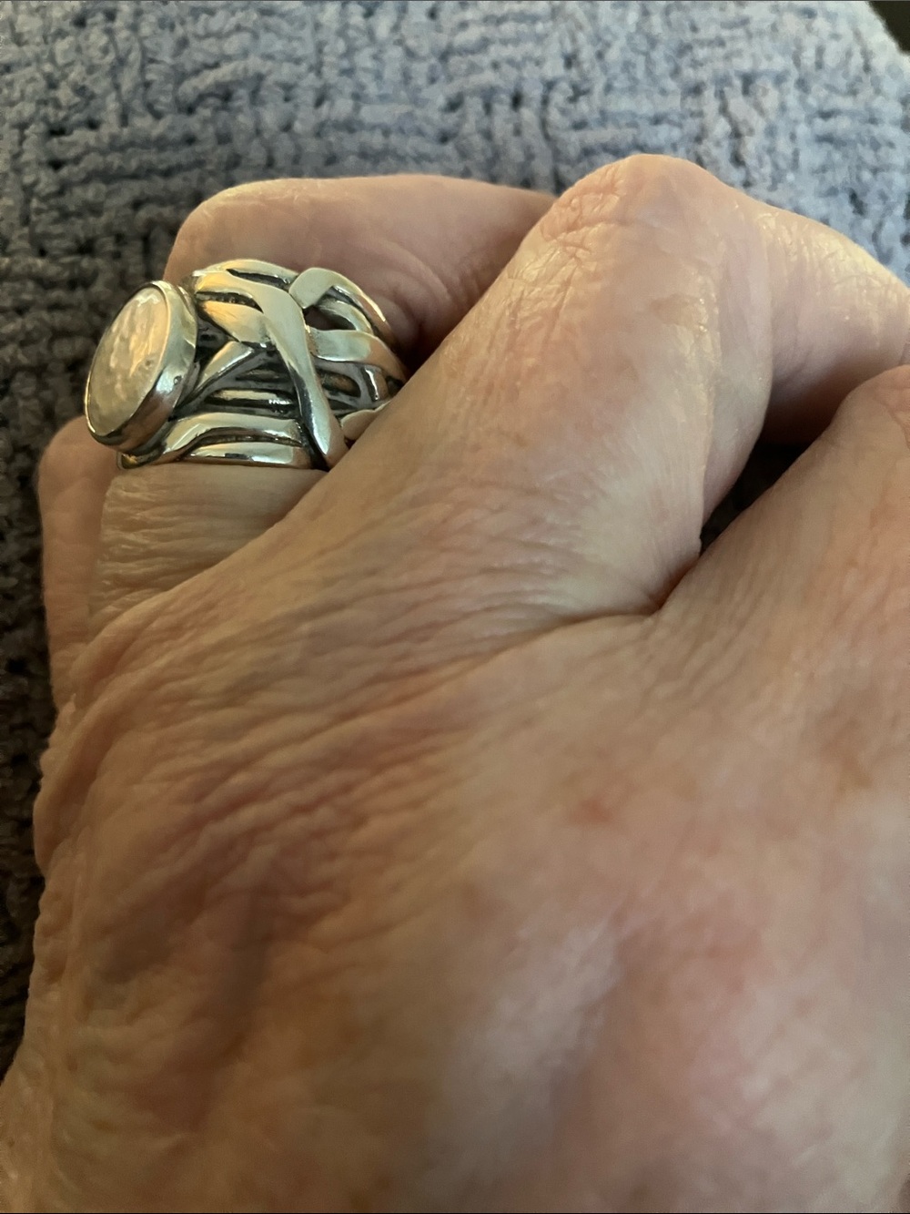 Silpada Silver Ring with Iridescent Moonstone - Picture 2 of 13
